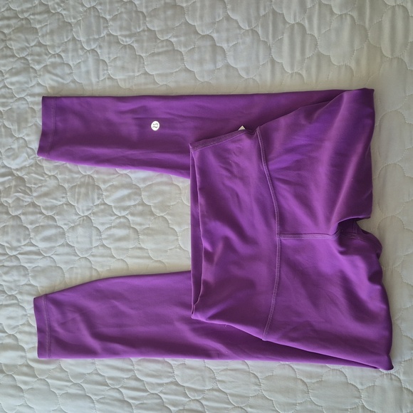Lululemon Wunder Train High Rise Tights 25" In Moonlight Magenta Size 4 - Picture 3 of 5